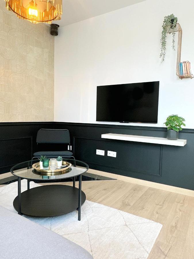 Sacre Appartement/Jardin/Parking/Wifi Ροντέζ Εξωτερικό φωτογραφία